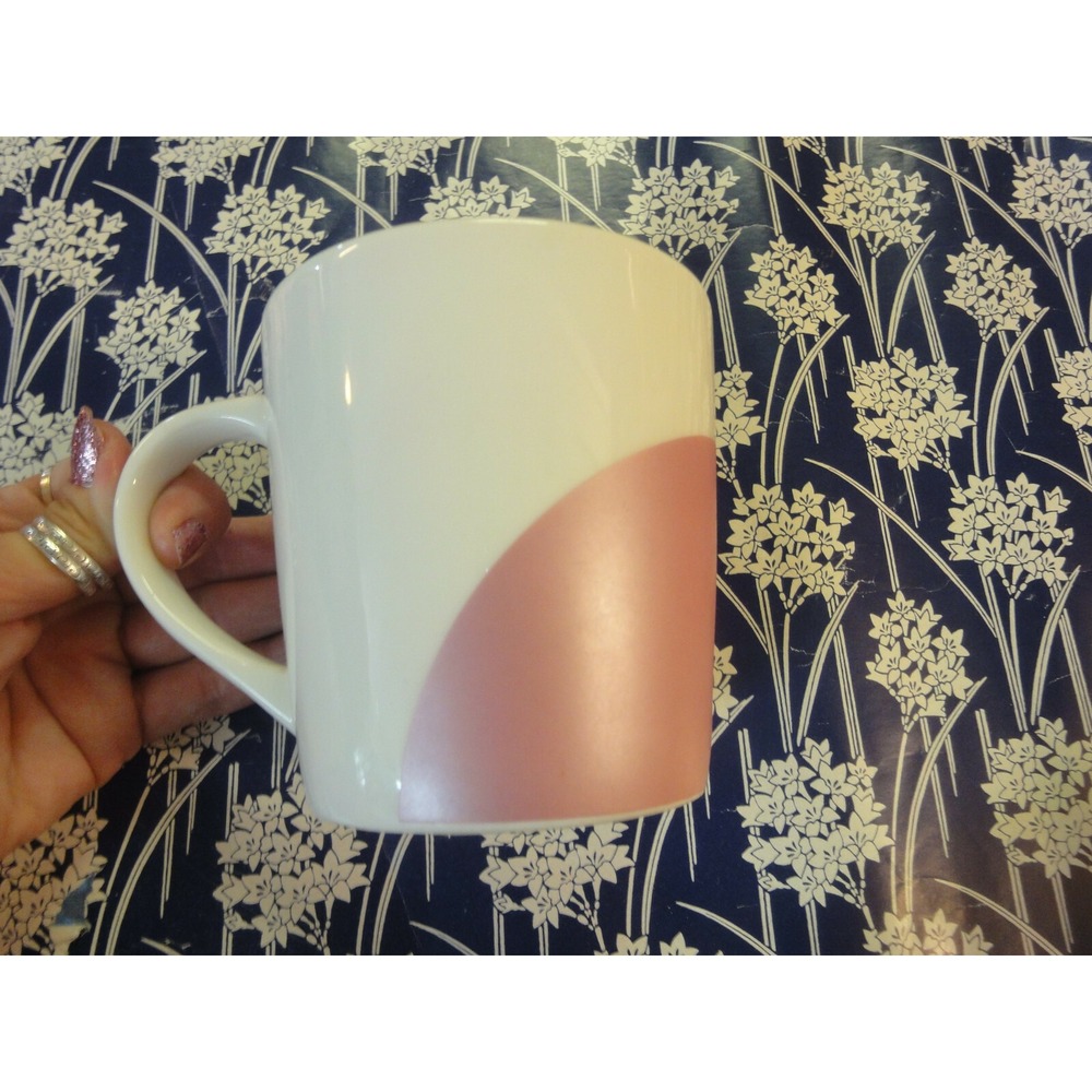 Starbucks coffee cup mug 2005 shimmer pink grey and white